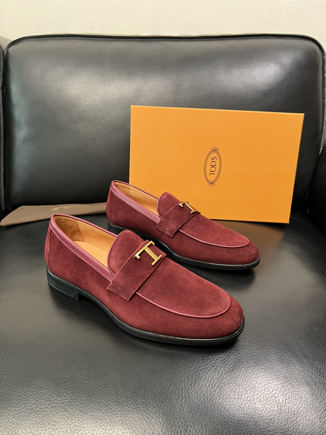Tods  高品质  顶级工艺品  托德斯  皮鞋专柜新款，原厂配置意大利进口牛皮面料，高品质复杂拼接工