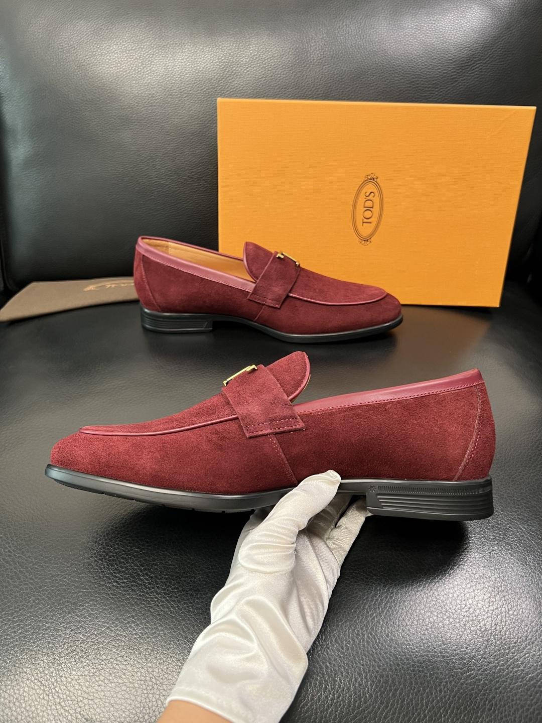 Tods  高品质  顶级工艺品  托德斯  皮鞋专柜新款，原厂配置意大利进口牛皮面料，高品质复杂拼接工