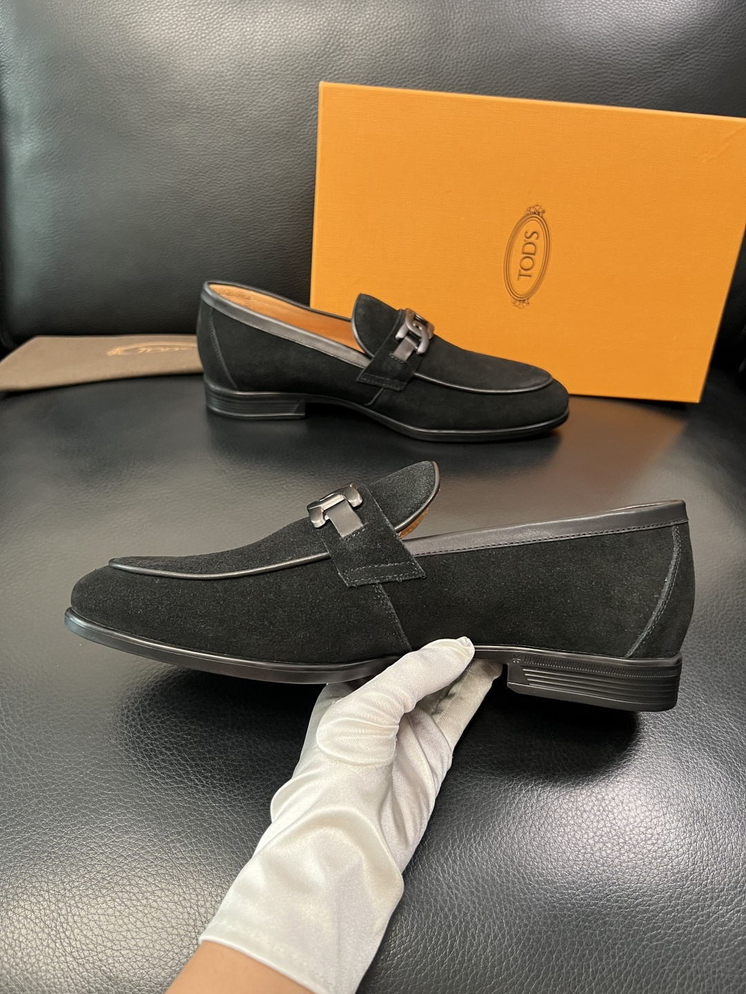 Tods  高品质  顶级工艺品  托德斯  皮鞋专柜新款，原厂配置意大利进口牛皮面料，高品质复杂拼接工