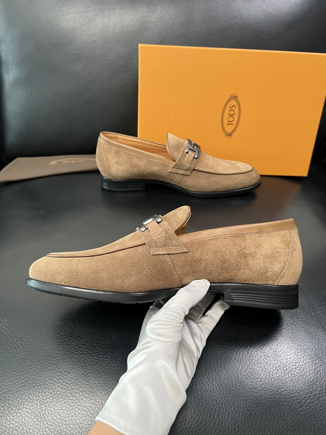 Tods  高品质  顶级工艺品  托德斯  皮鞋专柜新款，原厂配置意大利进口牛皮面料，高品质复杂拼接工