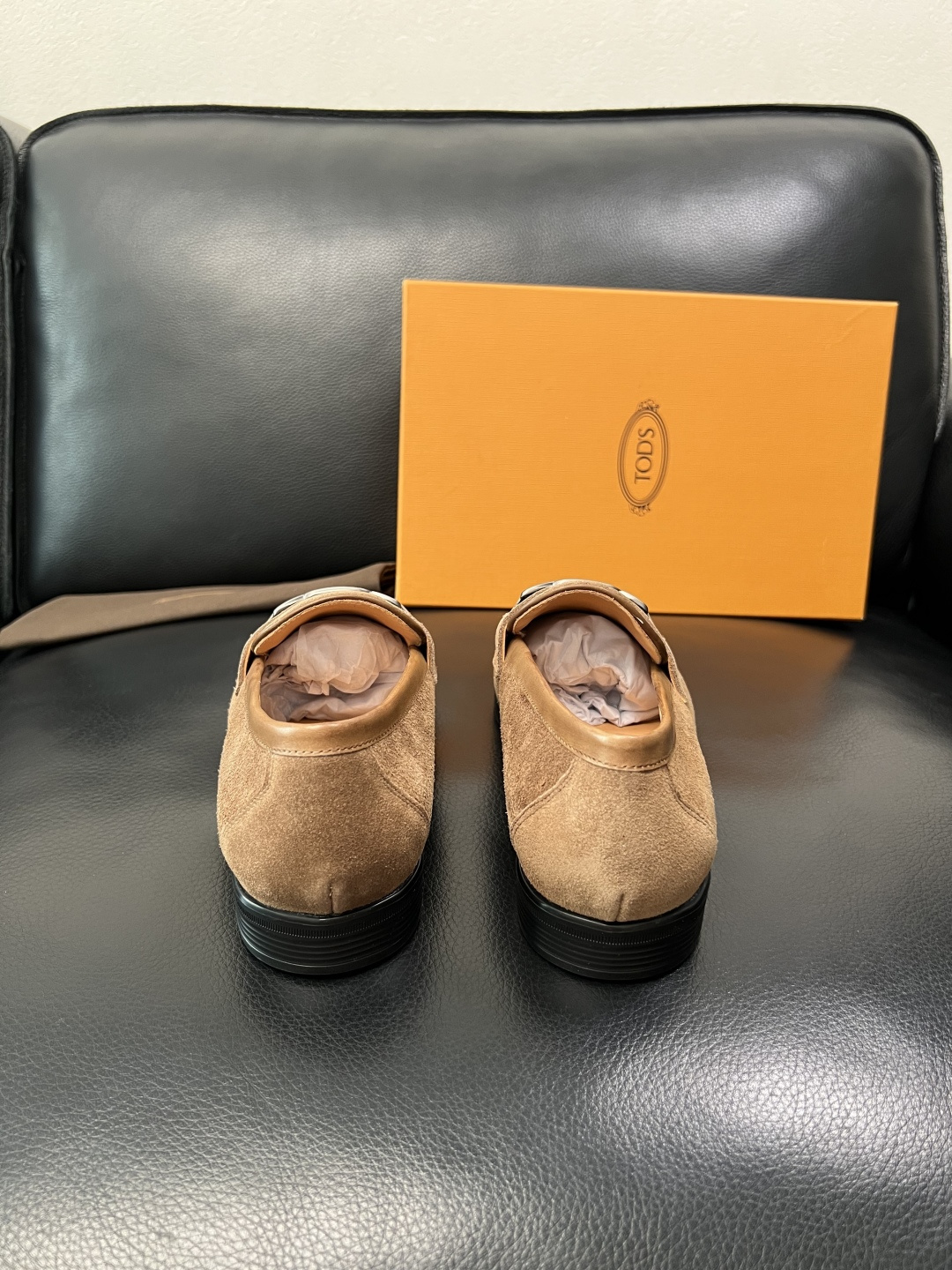 Tods  高品质  顶级工艺品  托德斯  皮鞋专柜新款，原厂配置意大利进口牛皮面料，高品质复杂拼接工