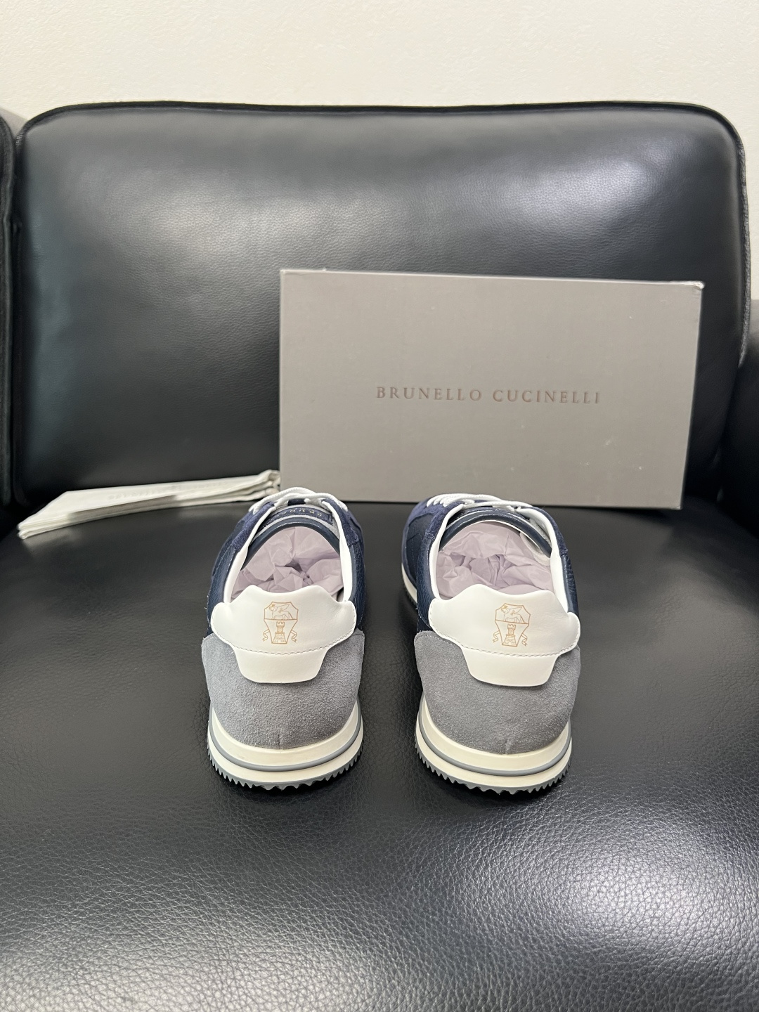 Brunello Cucinelli  高品质 顶级工艺品  BC  专柜同步原厂配置，意大利进口牛皮面