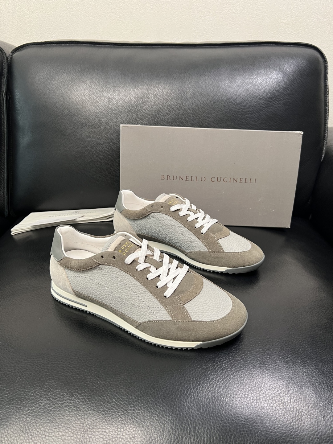 Brunello Cucinelli  高品质 顶级工艺品  BC  专柜同步原厂配置，意大利进口牛皮面