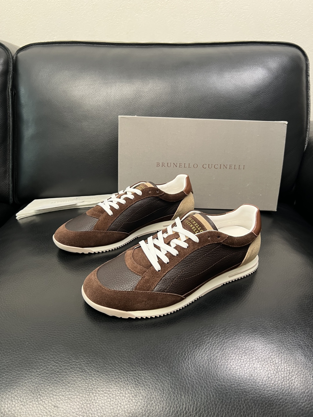 Brunello Cucinelli  高品质 顶级工艺品  BC  专柜同步原厂配置，意大利进口牛皮面