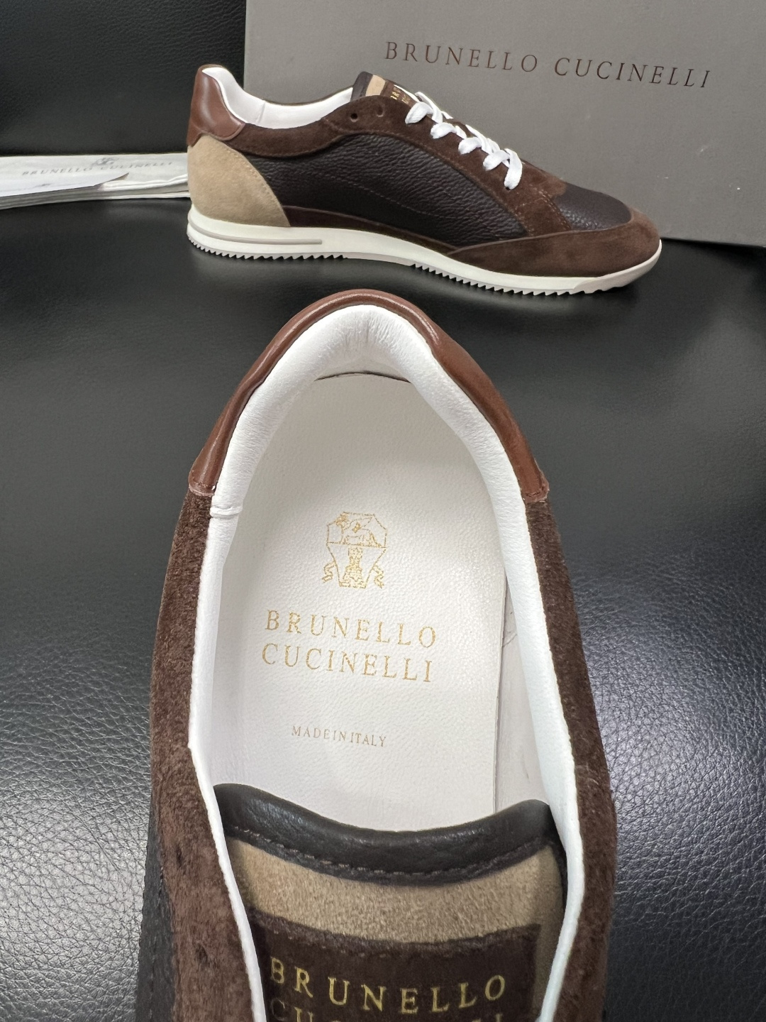 Brunello Cucinelli  高品质 顶级工艺品  BC  专柜同步原厂配置，意大利进口牛皮面