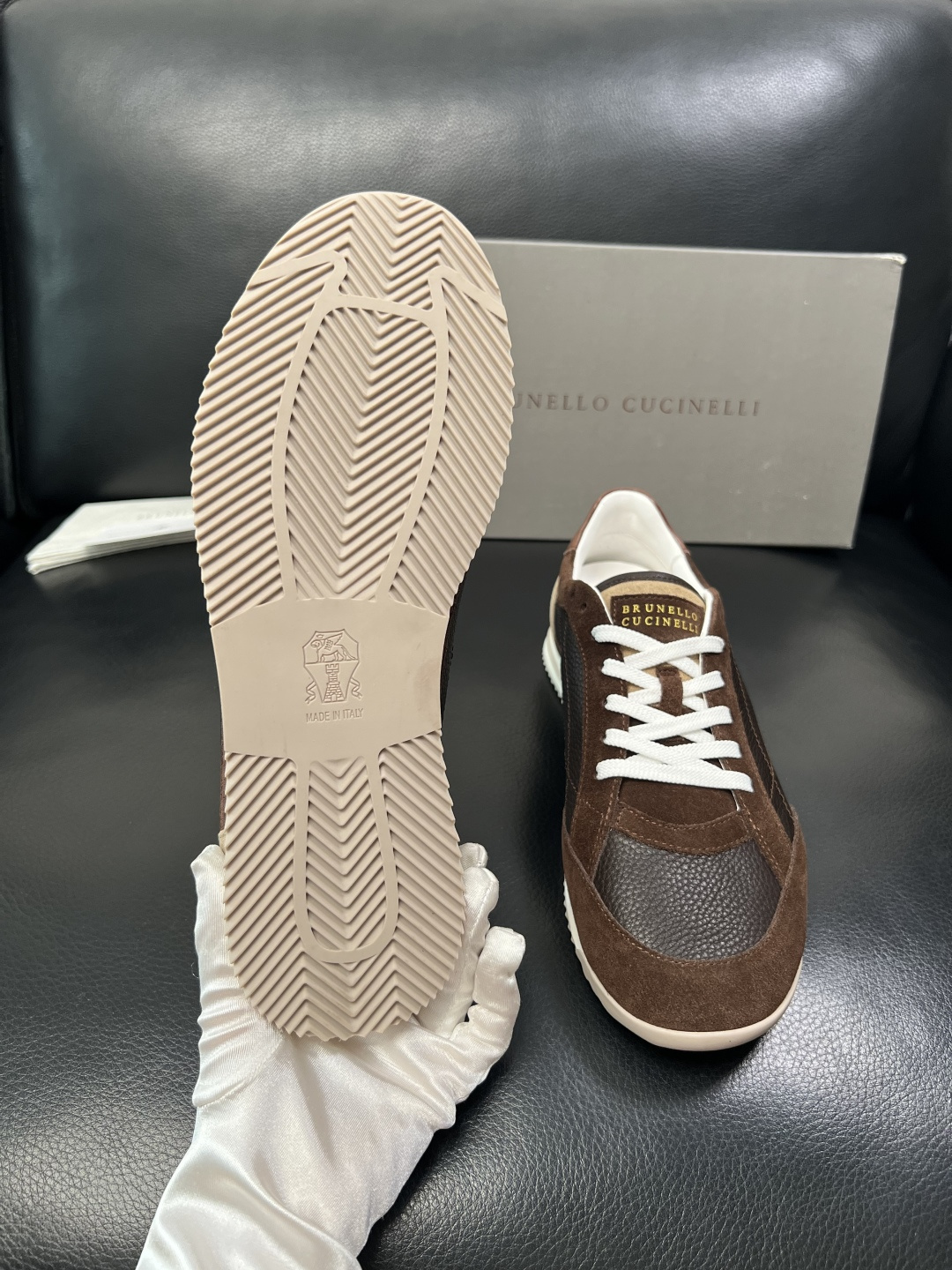 Brunello Cucinelli  高品质 顶级工艺品  BC  专柜同步原厂配置，意大利进口牛皮面