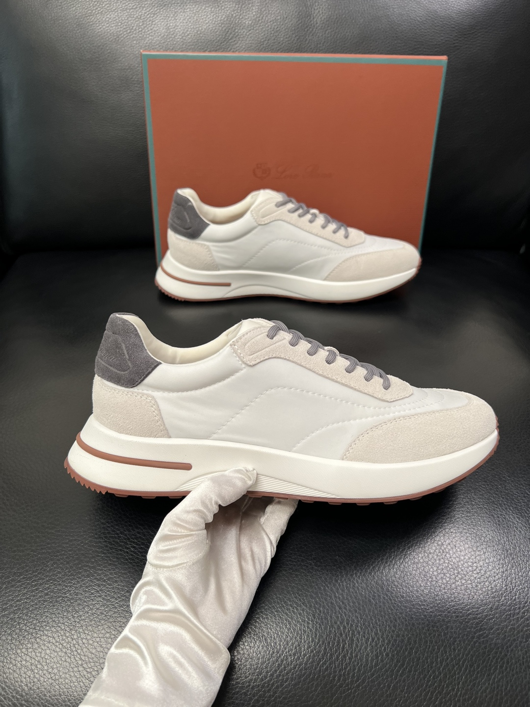 Loro Piana  高品质  顶级工艺品  诺悠翩雅  新品专柜同步原厂配置，鞋面意大利进口牛皮面料