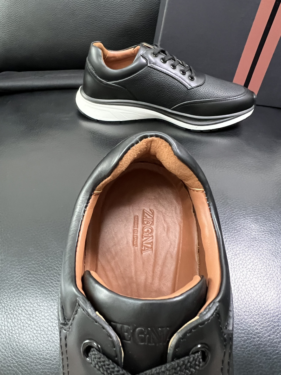 ⚠️只换码不退⚠️   Zegna  高品质  顶级工艺品  杰尼亚  专柜新款原厂配置，意大利进口牛皮