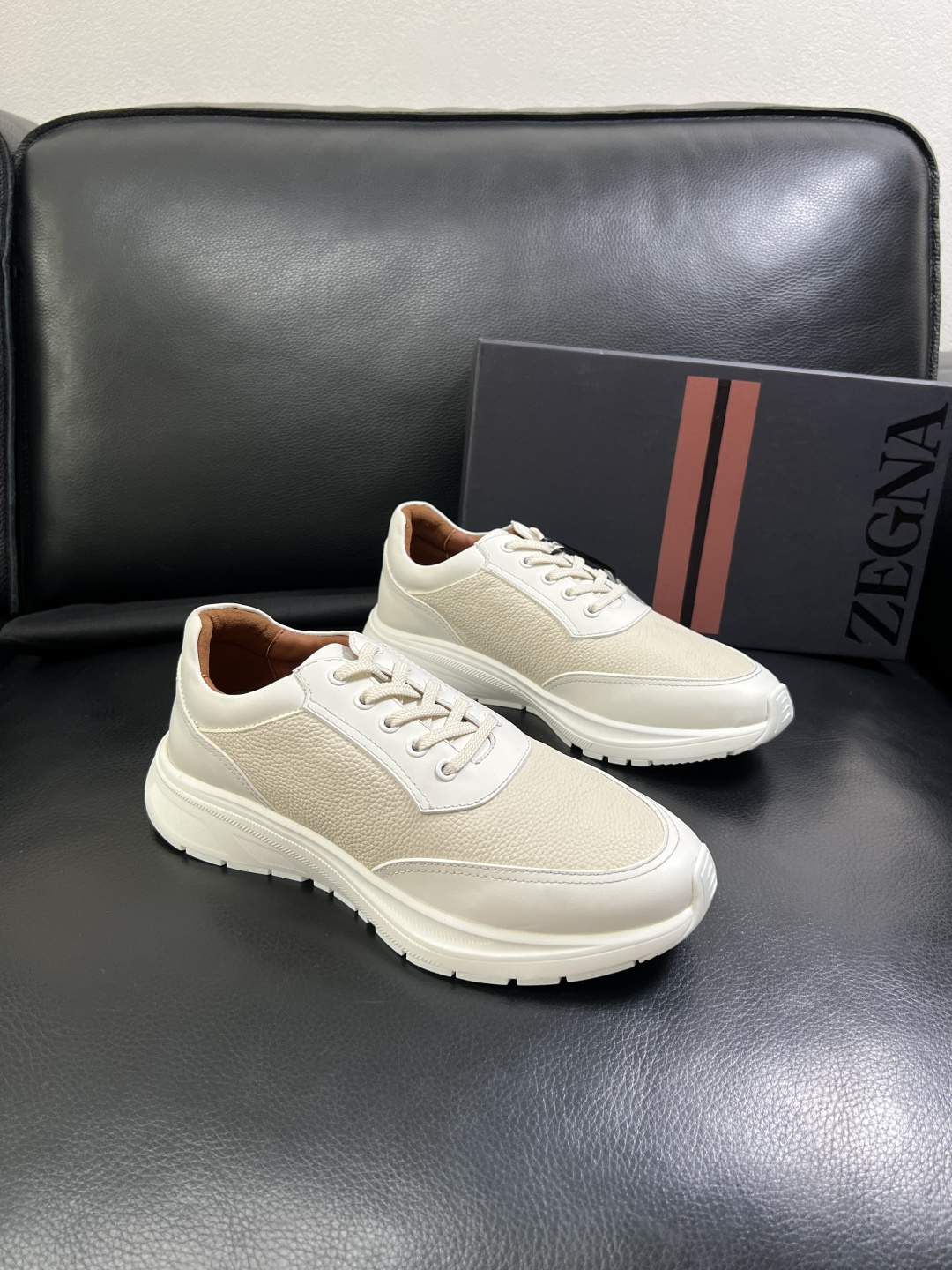 ⚠️只换码不退⚠️   Zegna  高品质  顶级工艺品  杰尼亚  专柜新款原厂配置，意大利进口牛皮