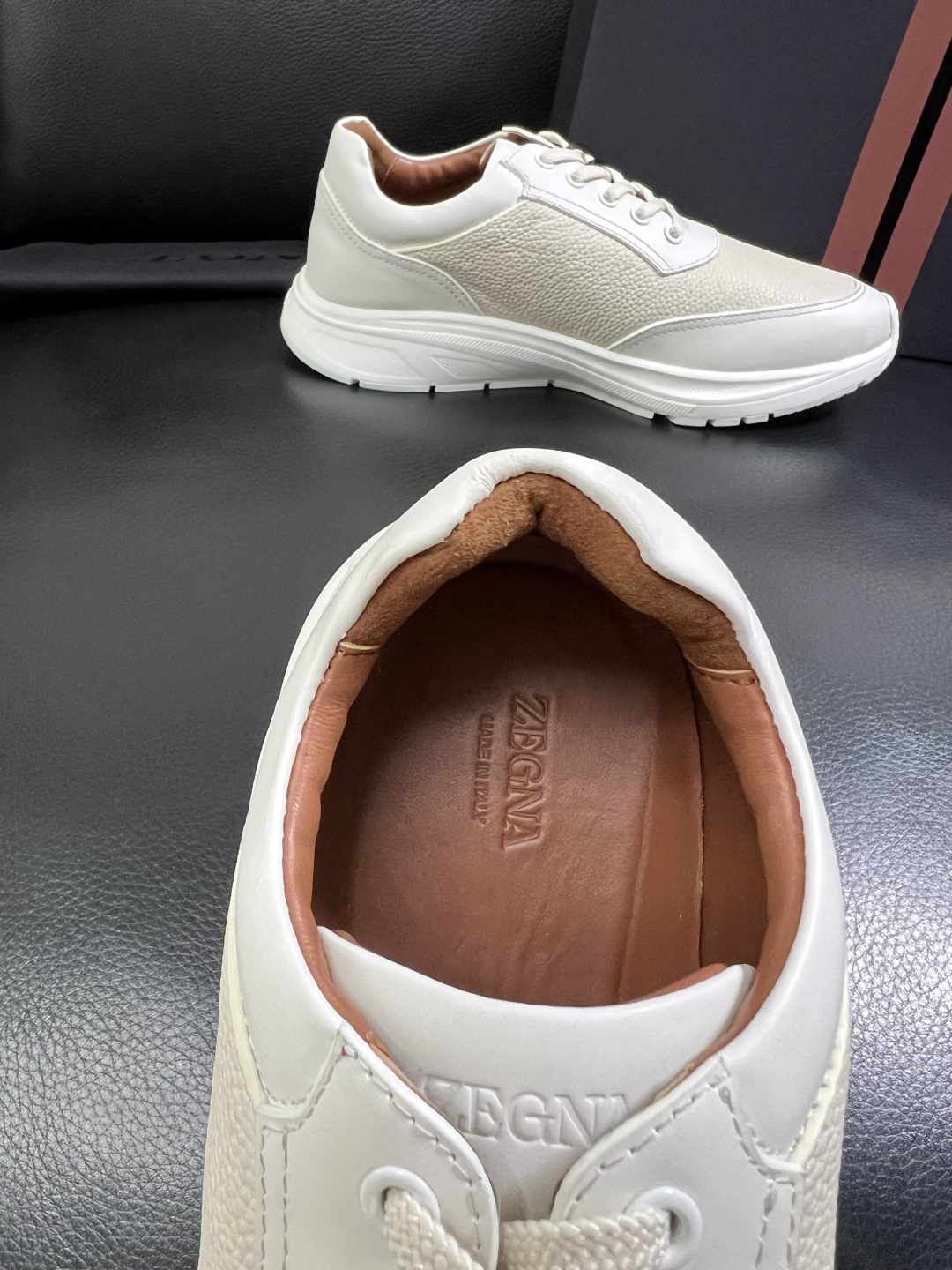 ⚠️只换码不退⚠️   Zegna  高品质  顶级工艺品  杰尼亚  专柜新款原厂配置，意大利进口牛皮