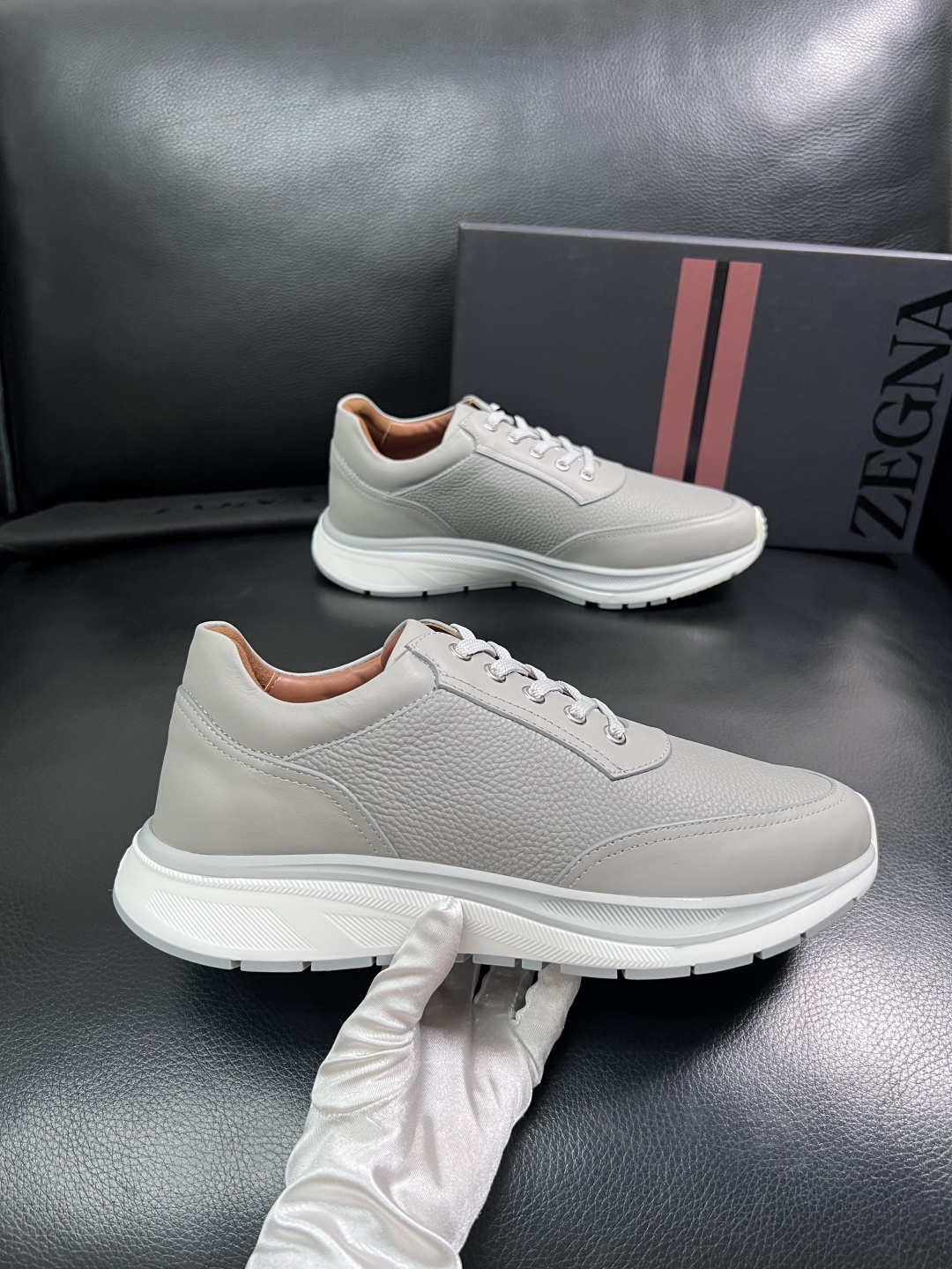 ⚠️只换码不退⚠️   Zegna  高品质  顶级工艺品  杰尼亚  专柜新款原厂配置，意大利进口牛皮