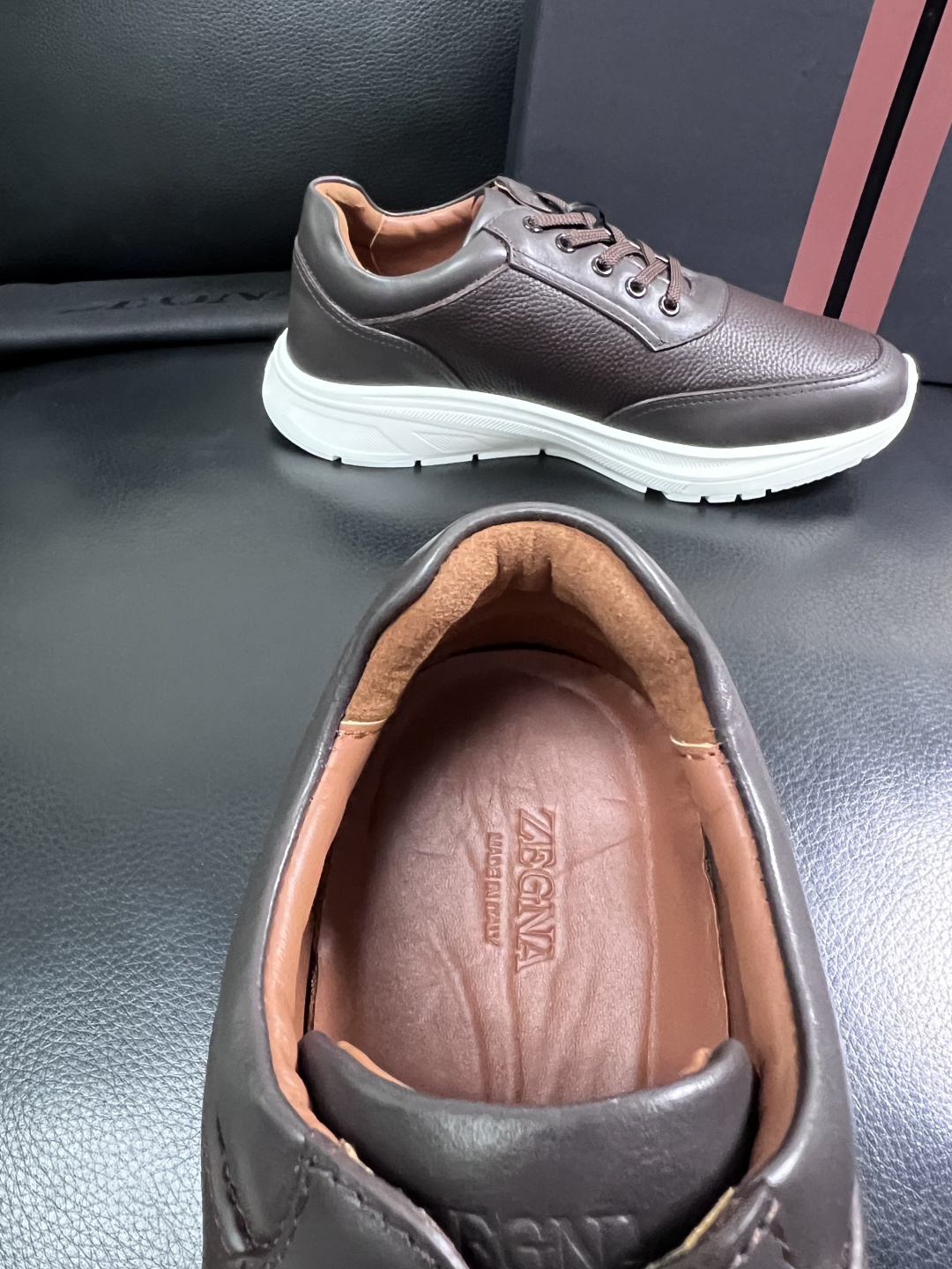 ⚠️只换码不退⚠️   Zegna  高品质  顶级工艺品  杰尼亚  专柜新款原厂配置，意大利进口牛皮