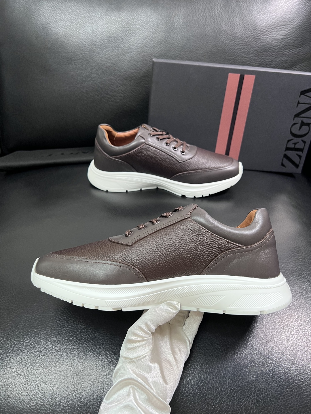 ⚠️只换码不退⚠️   Zegna  高品质  顶级工艺品  杰尼亚  专柜新款原厂配置，意大利进口牛皮