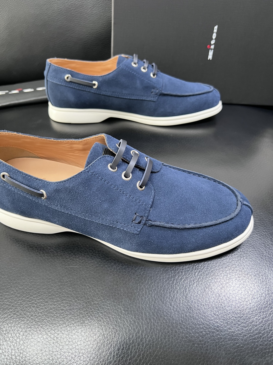 ⚠️只换码不退⚠️    kiton  高品质   顶级工艺品  专柜新品同步，鞋面意大利进口牛皮面料，