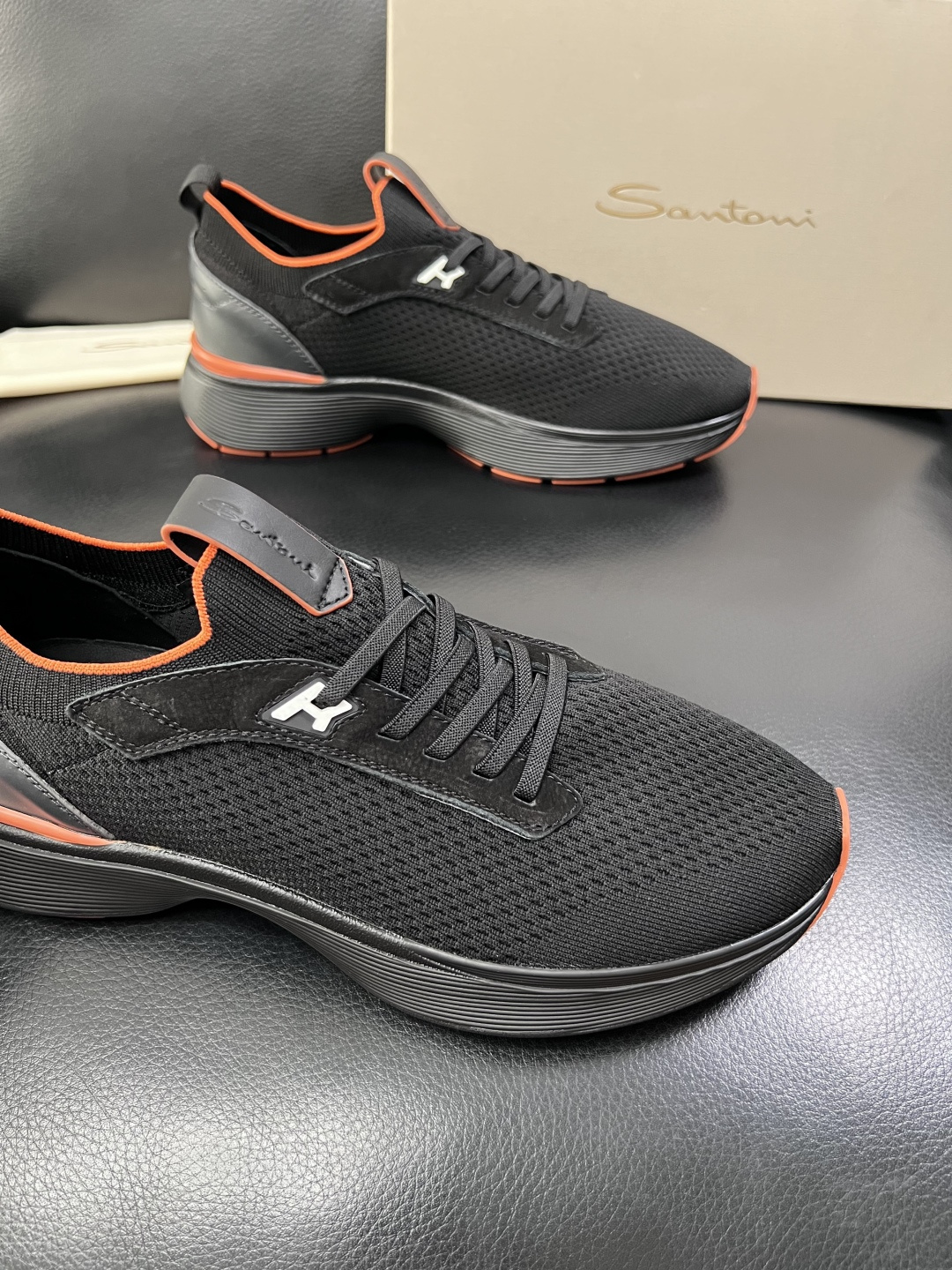 ⚠️只换码不退⚠️    Santoni  高品质  圣东尼   顶级工艺品  专柜新品同步，鞋面意大利