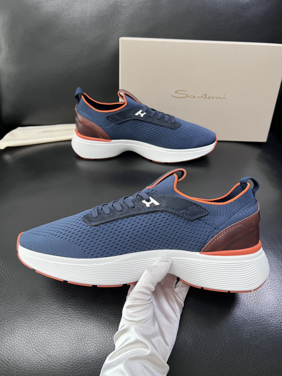 ⚠️只换码不退⚠️    Santoni  高品质  圣东尼   顶级工艺品  专柜新品同步，鞋面意大利
