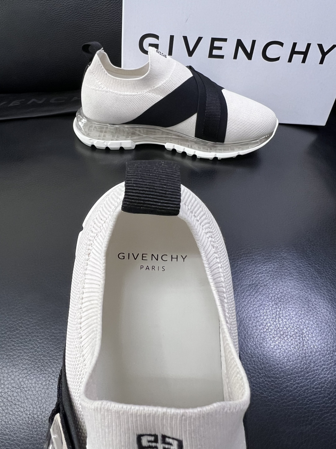 ⚠️只换码不退⚠️    Givenchy  高品质  纪梵希  顶级工艺品  专柜新品同步，鞋面意大利