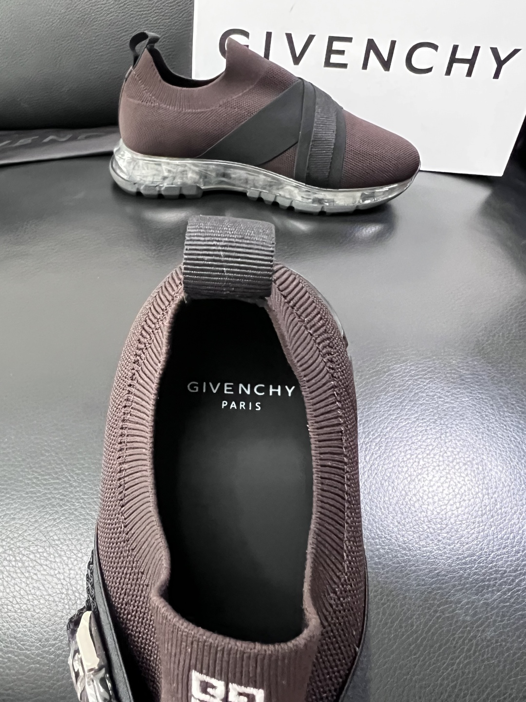 ⚠️只换码不退⚠️    Givenchy  高品质  纪梵希  顶级工艺品  专柜新品同步，鞋面意大利