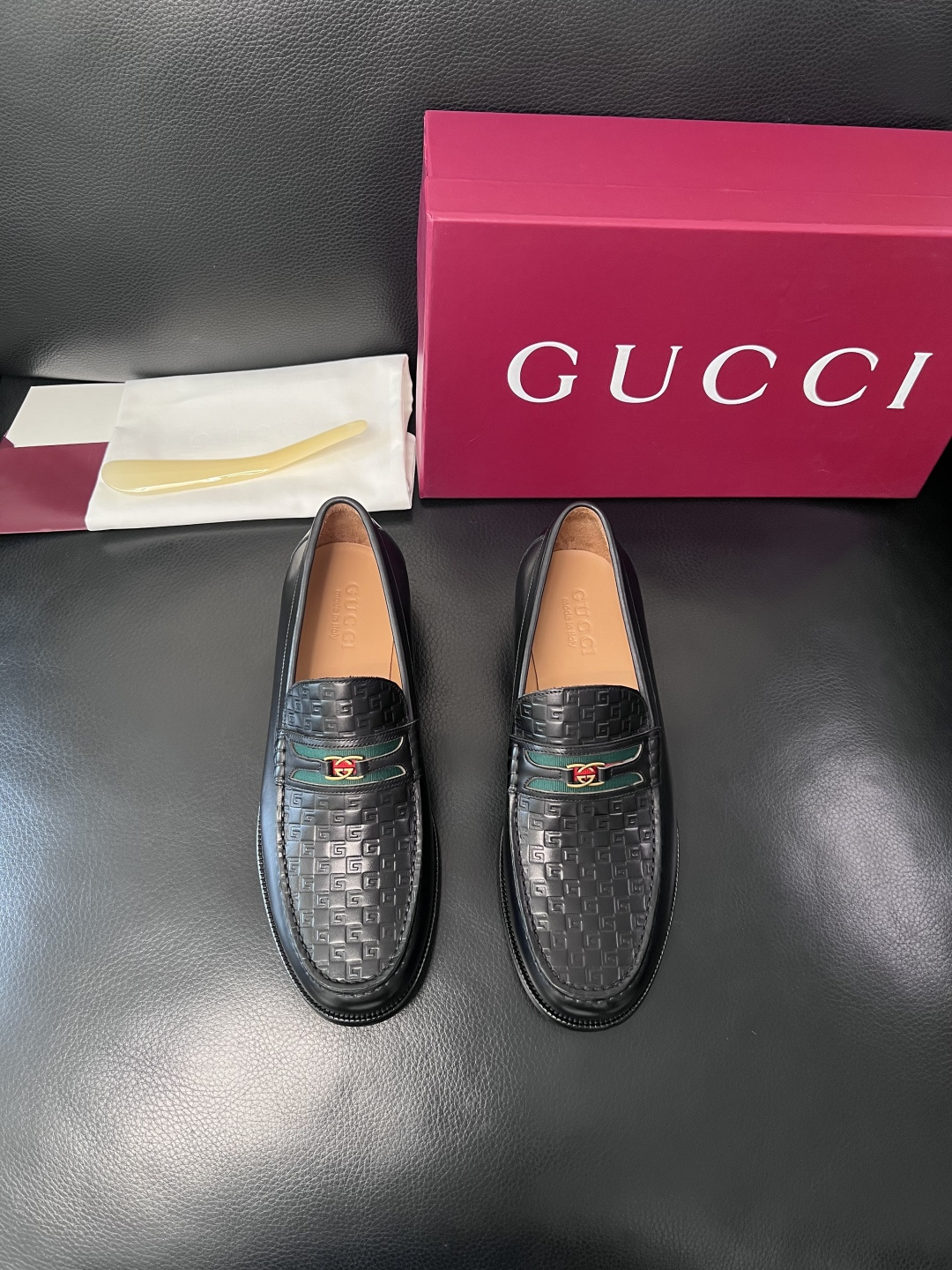 Gucci 高品质  顶级工艺品  古奇  皮高帮专柜新款原厂配置，意大利进口牛皮面料，进口牛皮内里垫，