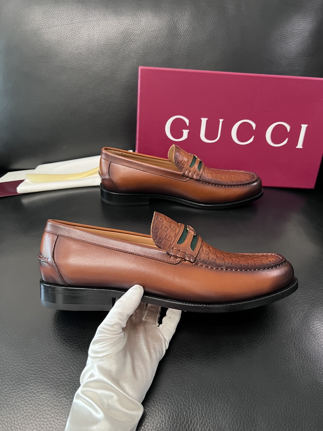 Gucci 高品质  顶级工艺品  古奇  皮高帮专柜新款原厂配置，意大利进口牛皮面料，进口牛皮内里垫，