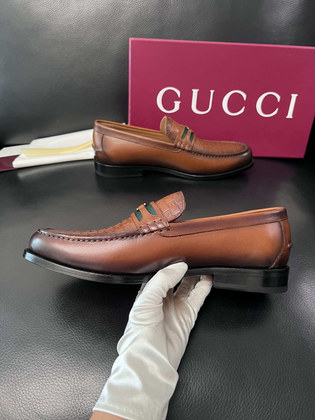 Gucci 高品质  顶级工艺品  古奇  皮高帮专柜新款原厂配置，意大利进口牛皮面料，进口牛皮内里垫，