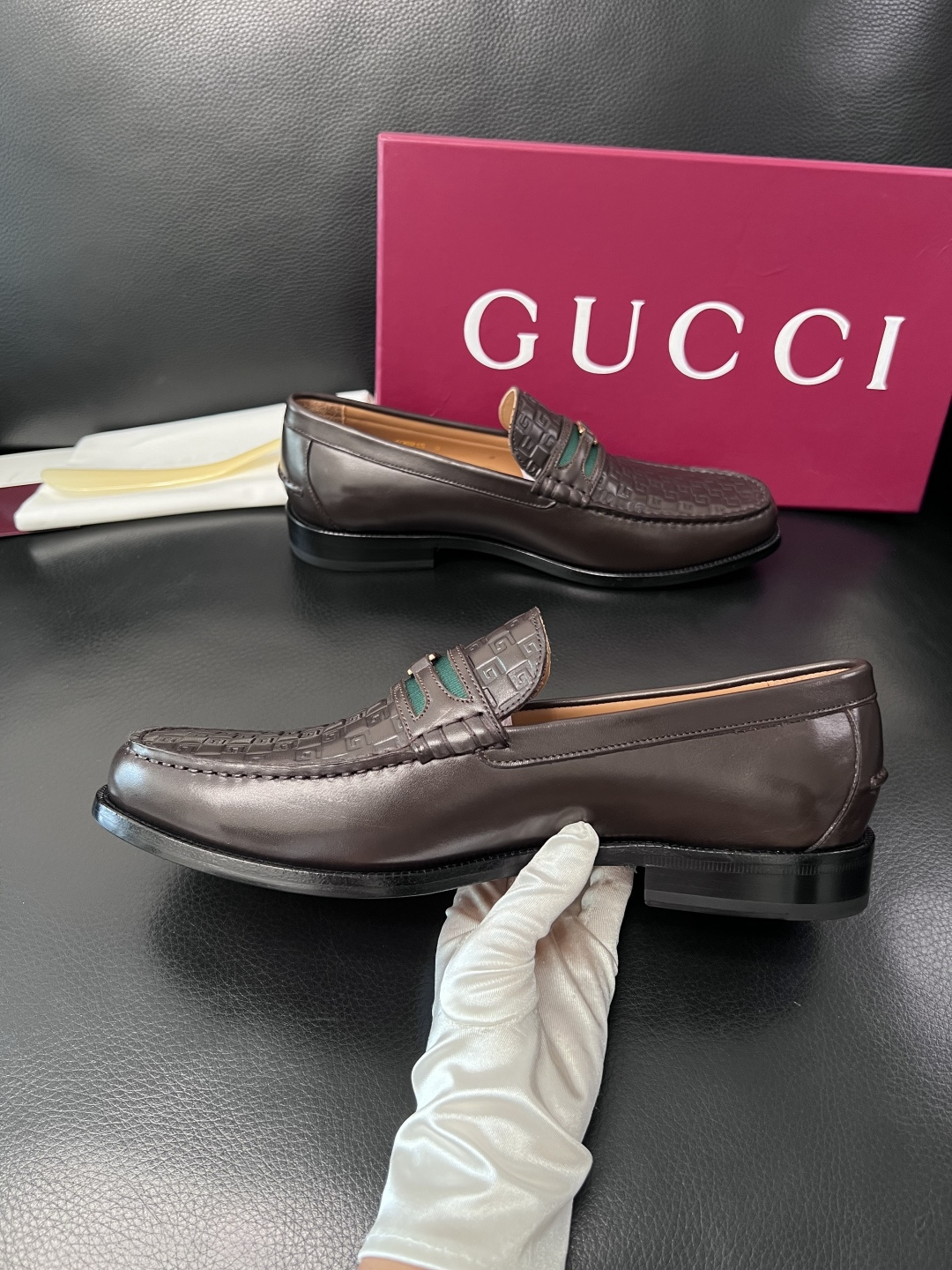 Gucci 高品质  顶级工艺品  古奇  皮高帮专柜新款原厂配置，意大利进口牛皮面料，进口牛皮内里垫，