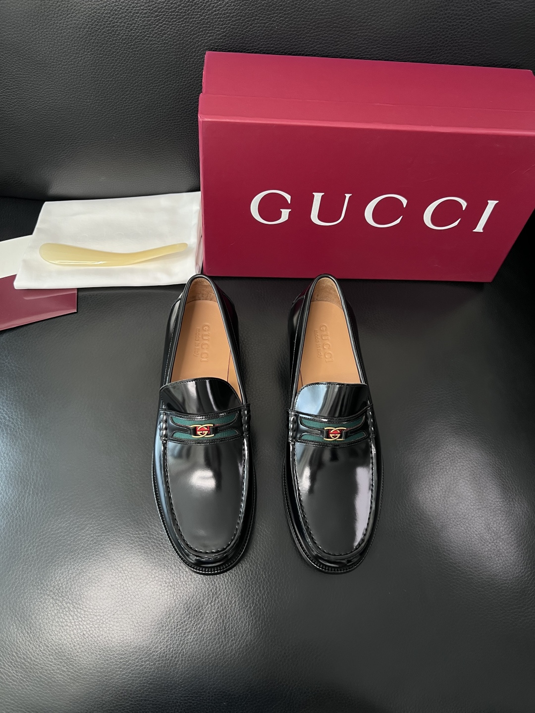 Gucci 高品质  顶级工艺品  古奇  皮高帮专柜新款原厂配置，意大利进口牛皮面料，进口牛皮内里垫，