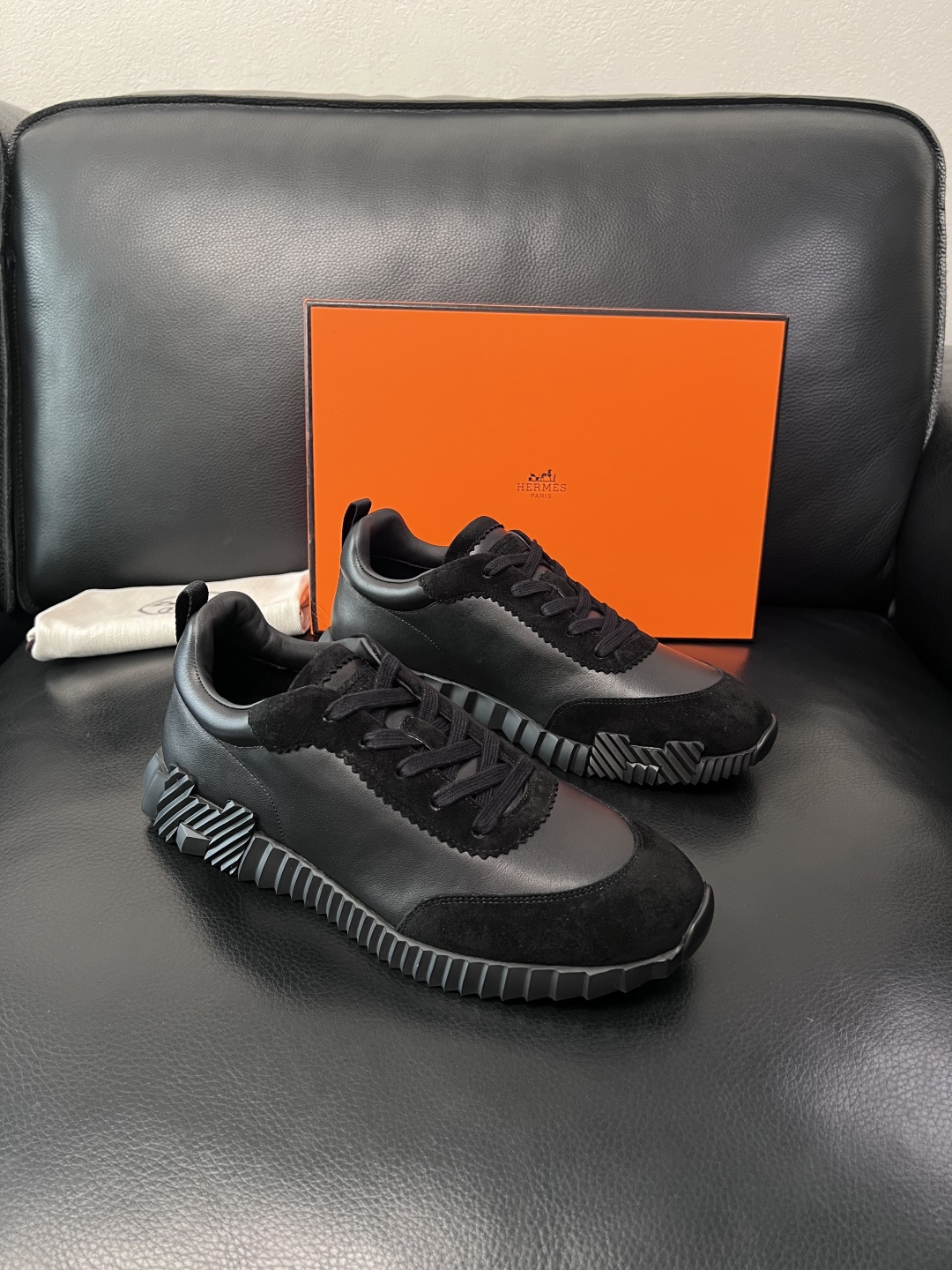 带飞机盒  Hermes  高品质  顶级工艺品  爱马仕 专柜同步发售原厂配置，意大利进口原版牛皮面料