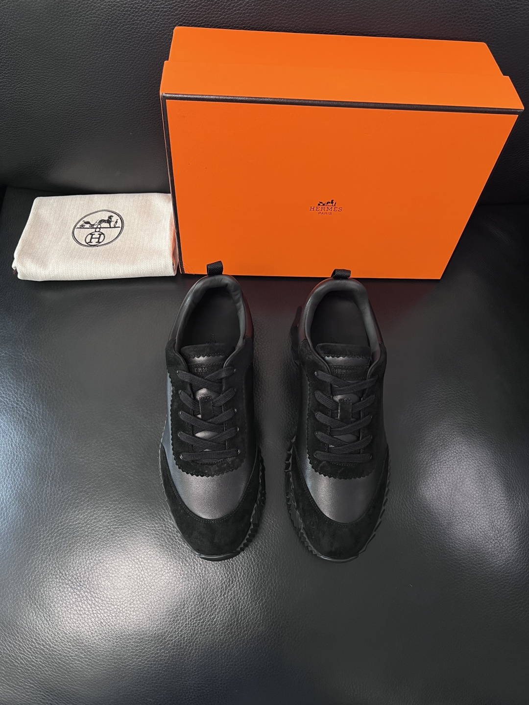 带飞机盒  Hermes  高品质  顶级工艺品  爱马仕 专柜同步发售原厂配置，意大利进口原版牛皮面料