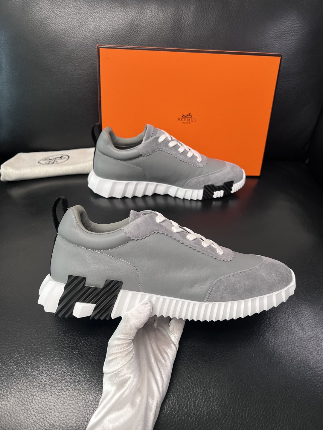 带飞机盒  Hermes  高品质  顶级工艺品  爱马仕 专柜同步发售原厂配置，意大利进口原版牛皮面料