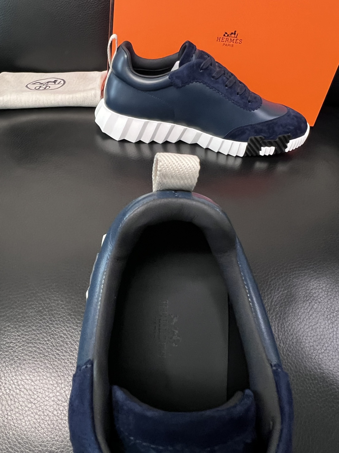 带飞机盒  Hermes  高品质  顶级工艺品  爱马仕 专柜同步发售原厂配置，意大利进口原版牛皮面料
