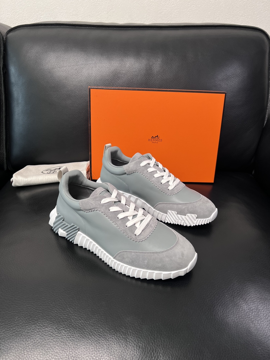 带飞机盒  Hermes  高品质  顶级工艺品  爱马仕 专柜同步发售原厂配置，意大利进口原版牛皮面料