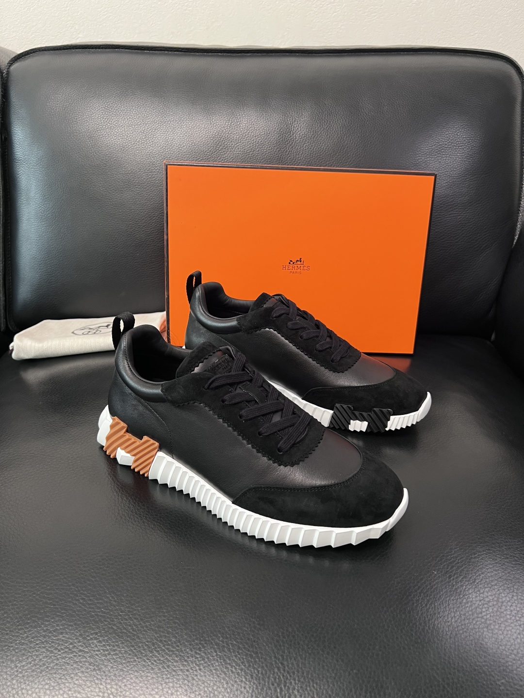 带飞机盒  Hermes  高品质  顶级工艺品  爱马仕 专柜同步发售原厂配置，意大利进口原版牛皮面料