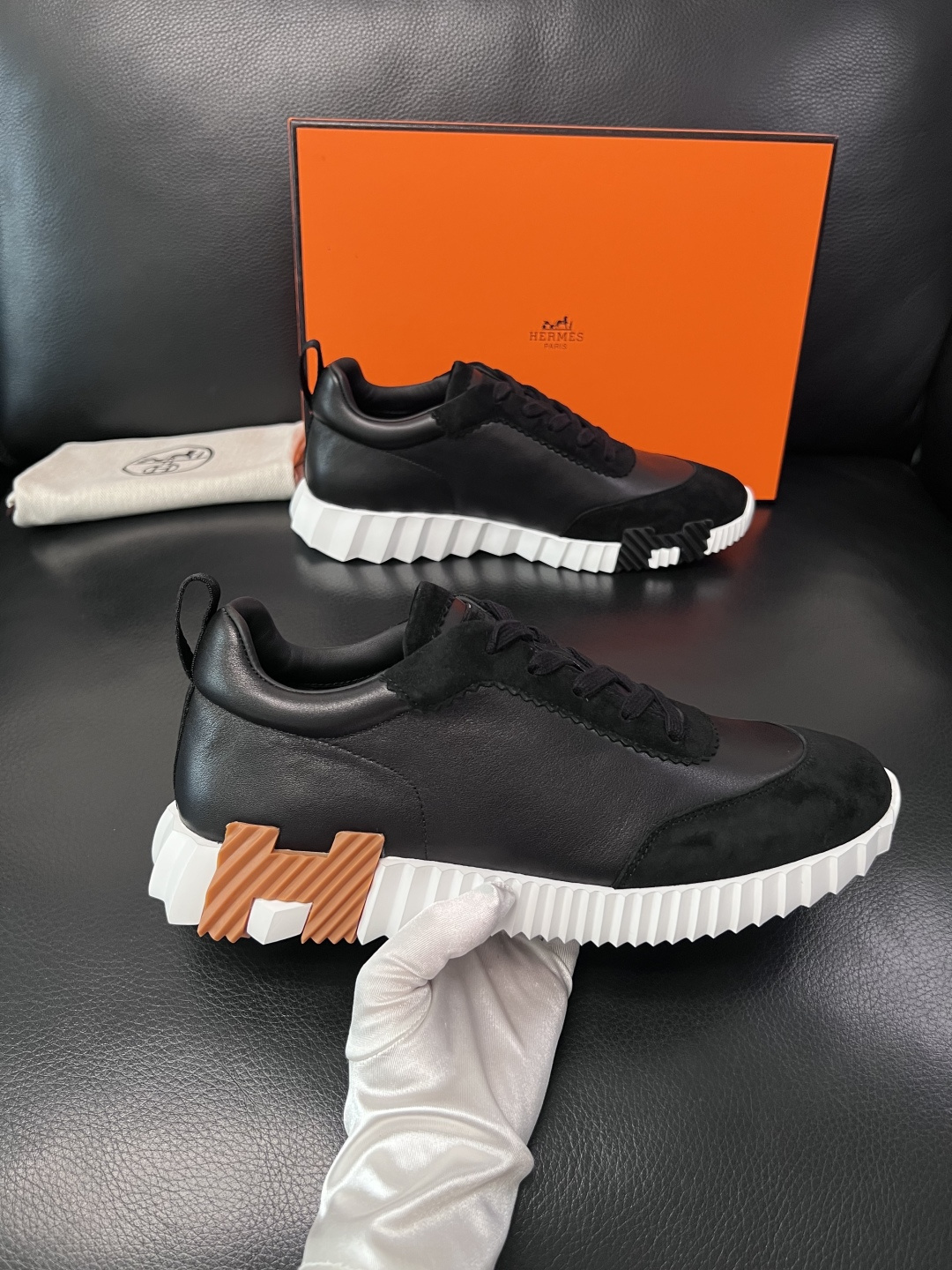 带飞机盒  Hermes  高品质  顶级工艺品  爱马仕 专柜同步发售原厂配置，意大利进口原版牛皮面料