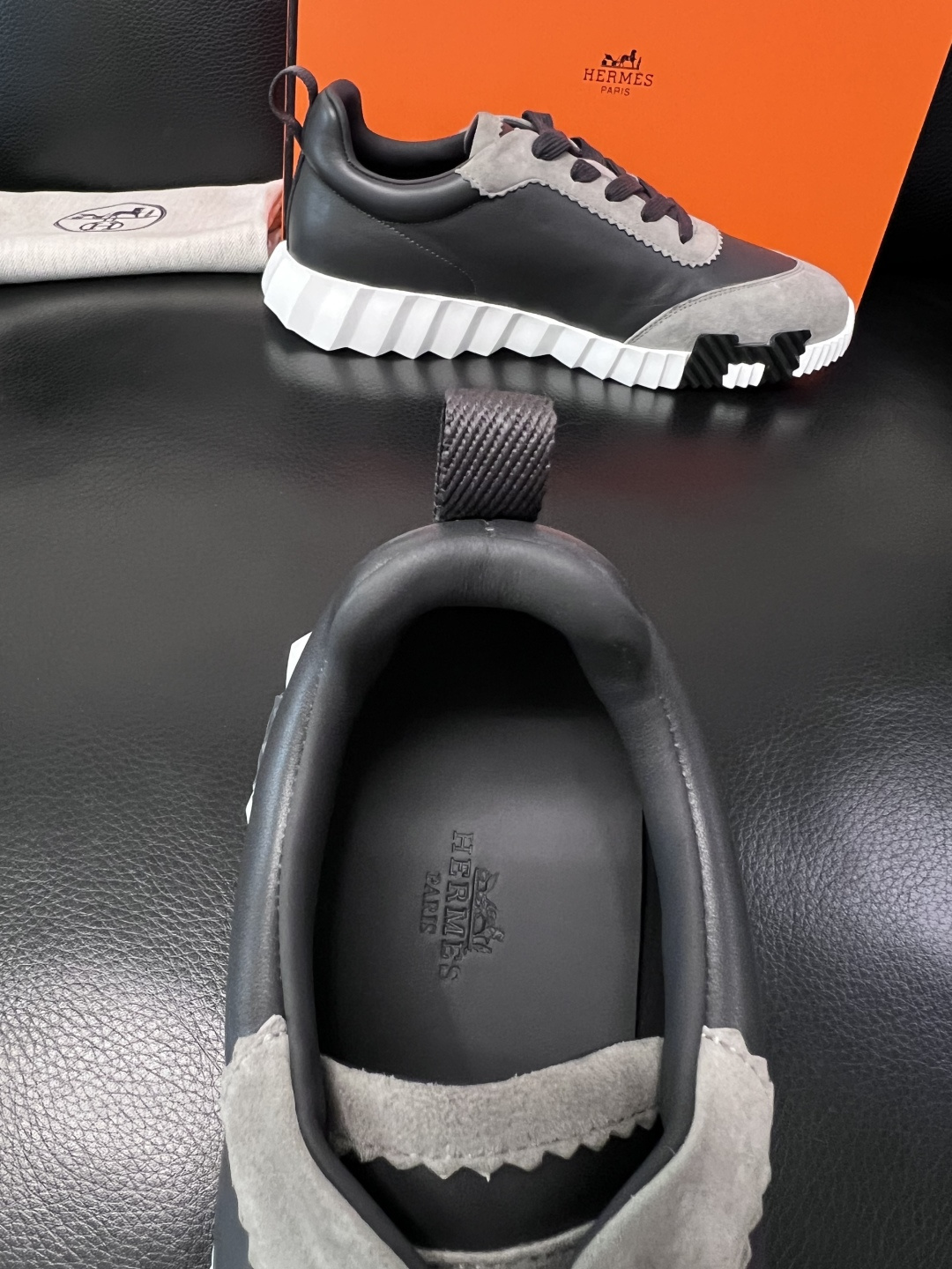 带飞机盒  Hermes  高品质  顶级工艺品  爱马仕 专柜同步发售原厂配置，意大利进口原版牛皮面料