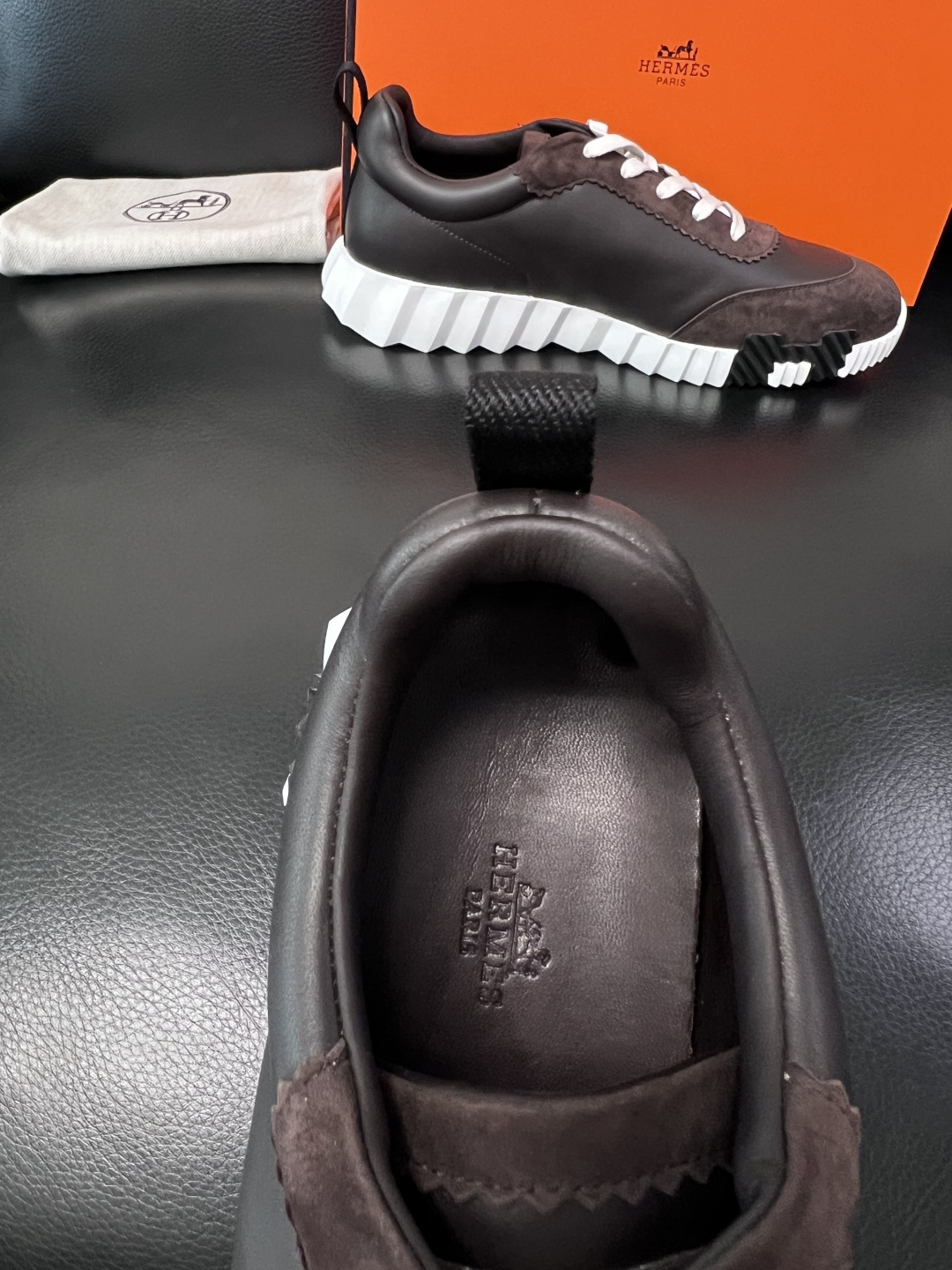 带飞机盒  Hermes  高品质  顶级工艺品  爱马仕 专柜同步发售原厂配置，意大利进口原版牛皮面料