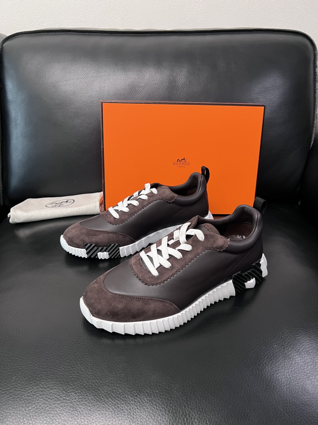 带飞机盒  Hermes  高品质  顶级工艺品  爱马仕 专柜同步发售原厂配置，意大利进口原版牛皮面料