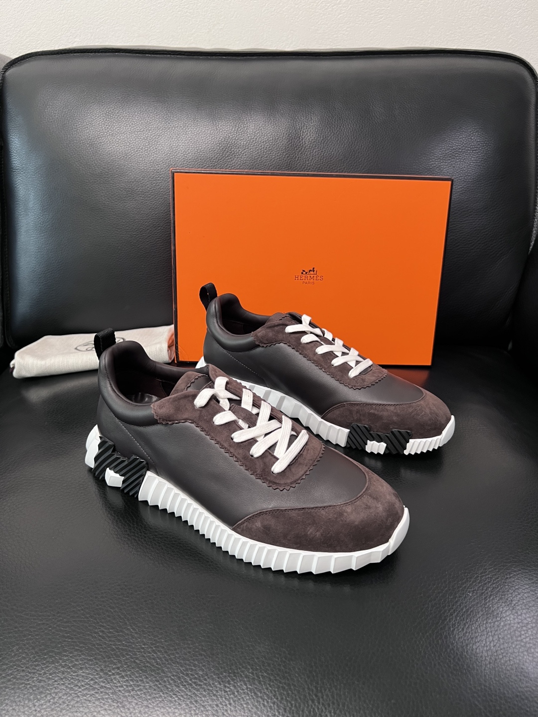 带飞机盒  Hermes  高品质  顶级工艺品  爱马仕 专柜同步发售原厂配置，意大利进口原版牛皮面料