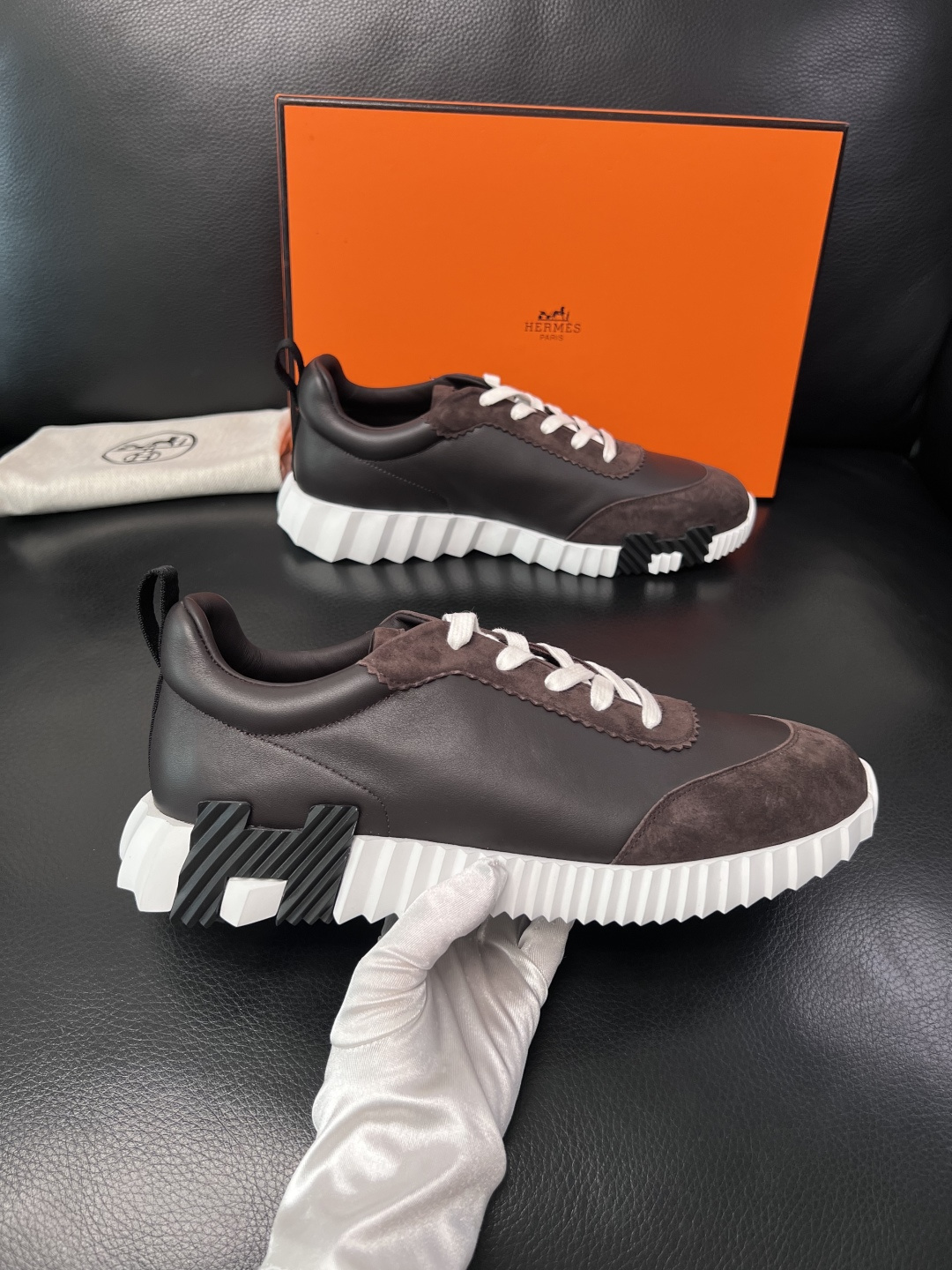 带飞机盒  Hermes  高品质  顶级工艺品  爱马仕 专柜同步发售原厂配置，意大利进口原版牛皮面料