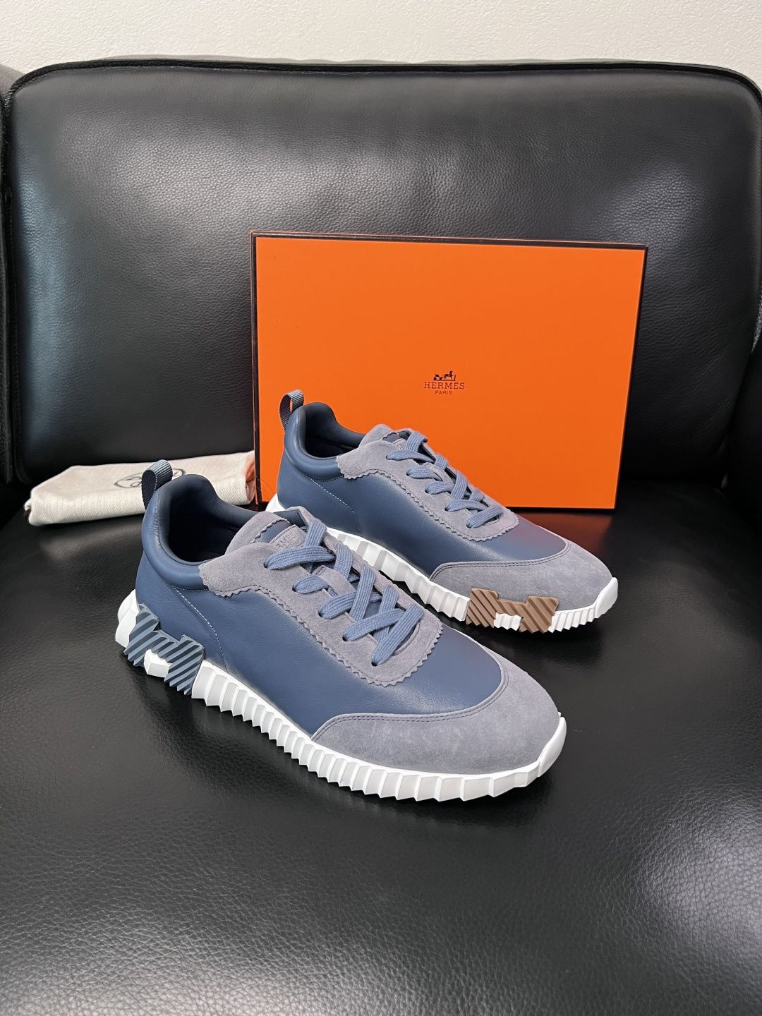 带飞机盒  Hermes  高品质  顶级工艺品  爱马仕 专柜同步发售原厂配置，意大利进口原版牛皮面料