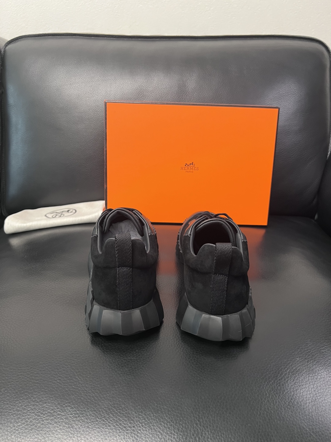带飞机盒  Hermes  高品质  顶级工艺品  爱马仕 专柜同步发售原厂配置，意大利进口原版牛皮面料