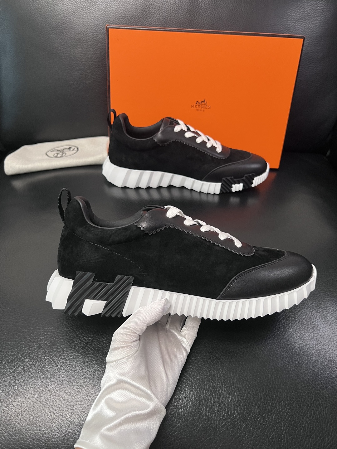 带飞机盒  Hermes  高品质  顶级工艺品  爱马仕 专柜同步发售原厂配置，意大利进口原版牛皮面料