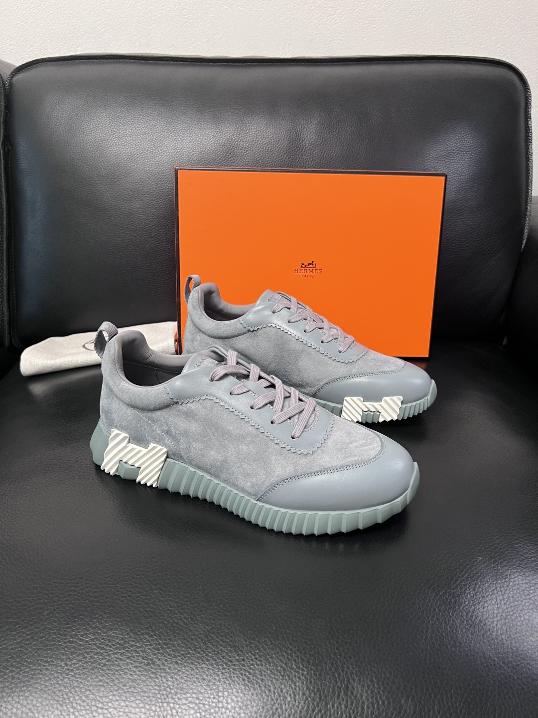 带飞机盒  Hermes  高品质  顶级工艺品  爱马仕 专柜同步发售原厂配置，意大利进口原版牛皮面料