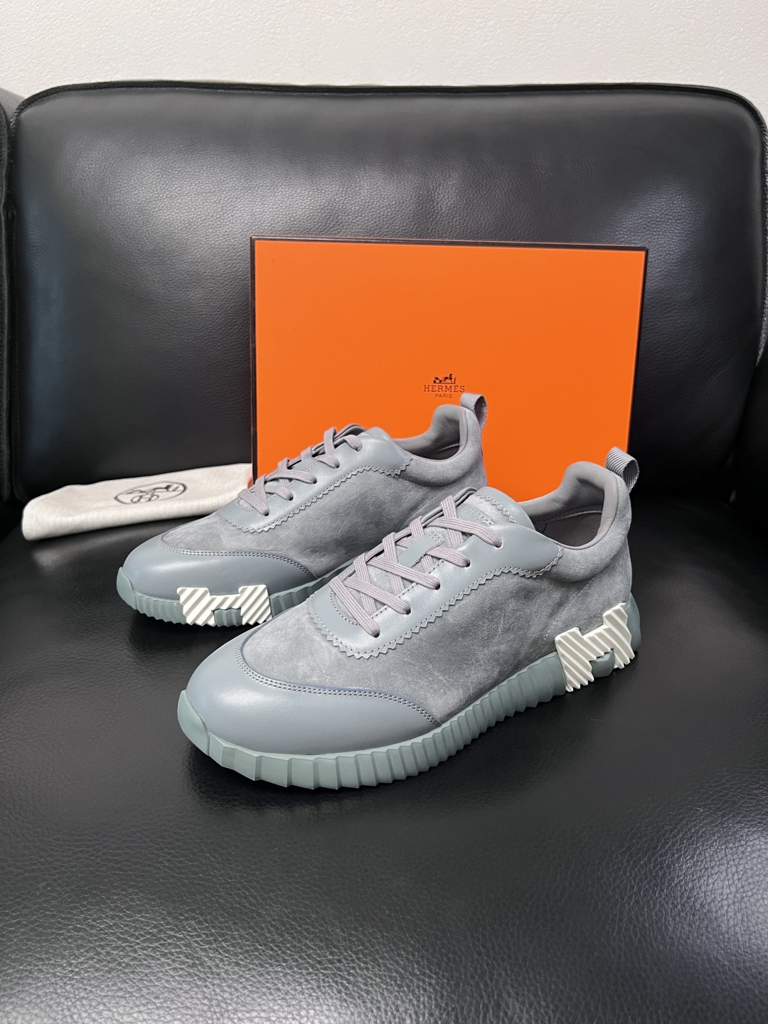 带飞机盒  Hermes  高品质  顶级工艺品  爱马仕 专柜同步发售原厂配置，意大利进口原版牛皮面料