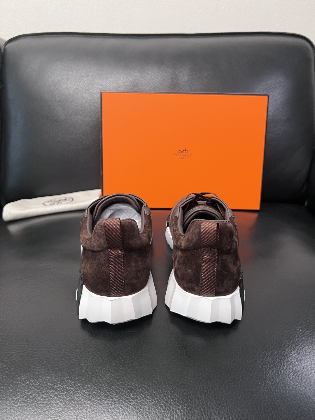 带飞机盒  Hermes  高品质  顶级工艺品  爱马仕 专柜同步发售原厂配置，意大利进口原版牛皮面料