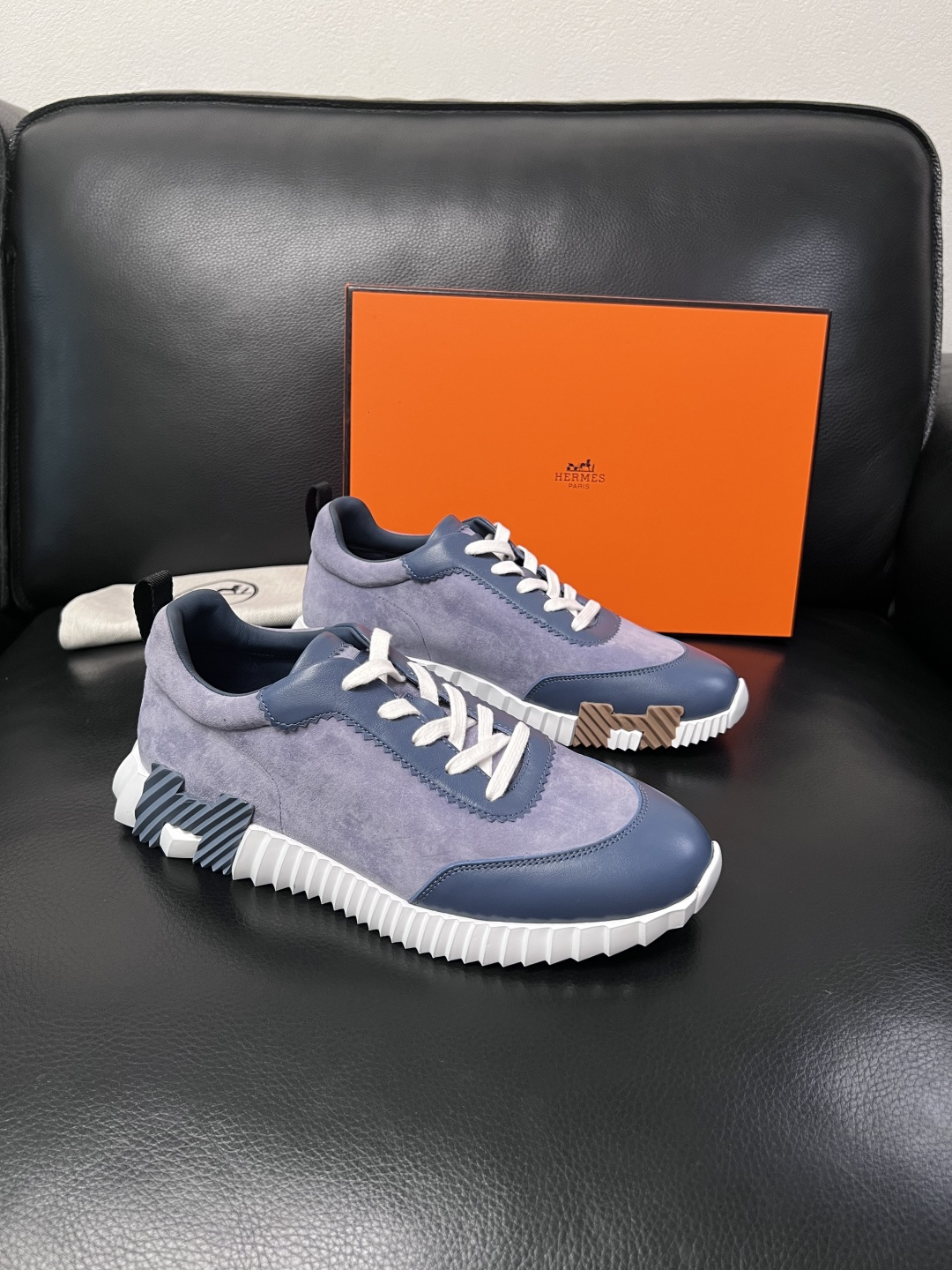 带飞机盒  Hermes  高品质  顶级工艺品  爱马仕 专柜同步发售原厂配置，意大利进口原版牛皮面料