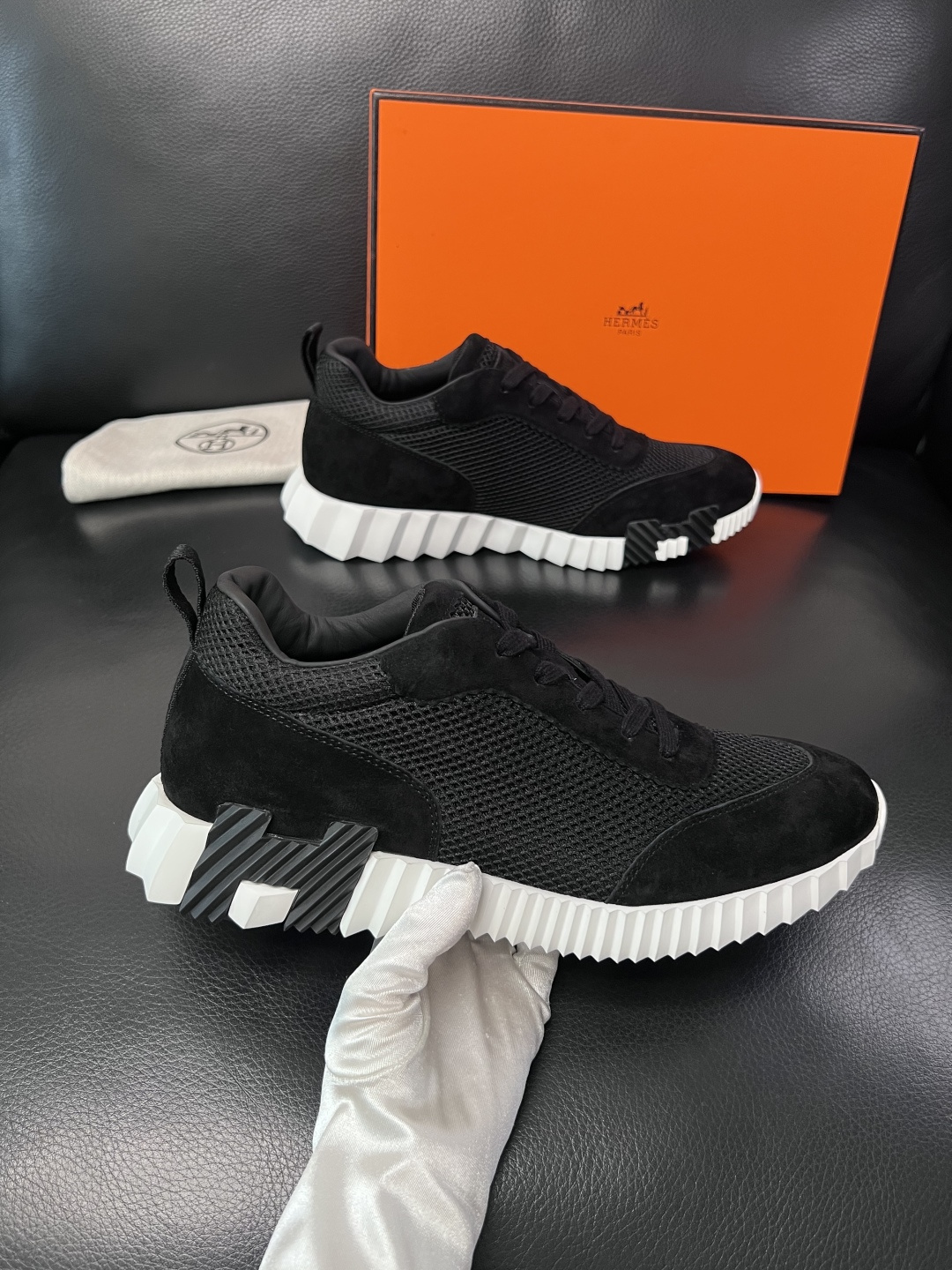 带飞机盒  Hermes  高品质  顶级工艺品  爱马仕 专柜同步发售原厂配置，意大利进口原版牛皮面料