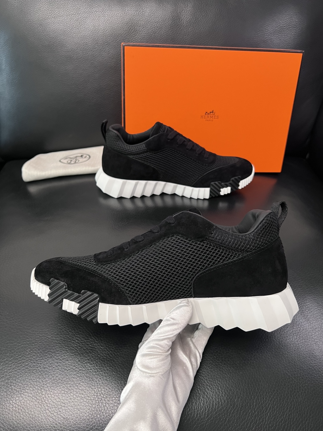 带飞机盒  Hermes  高品质  顶级工艺品  爱马仕 专柜同步发售原厂配置，意大利进口原版牛皮面料