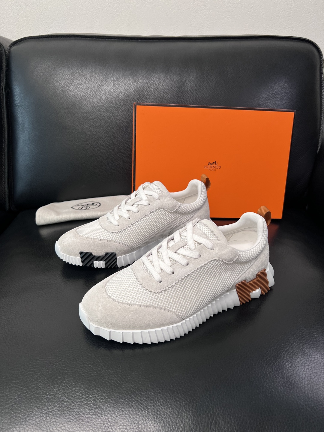 带飞机盒  Hermes  高品质  顶级工艺品  爱马仕 专柜同步发售原厂配置，意大利进口原版牛皮面料