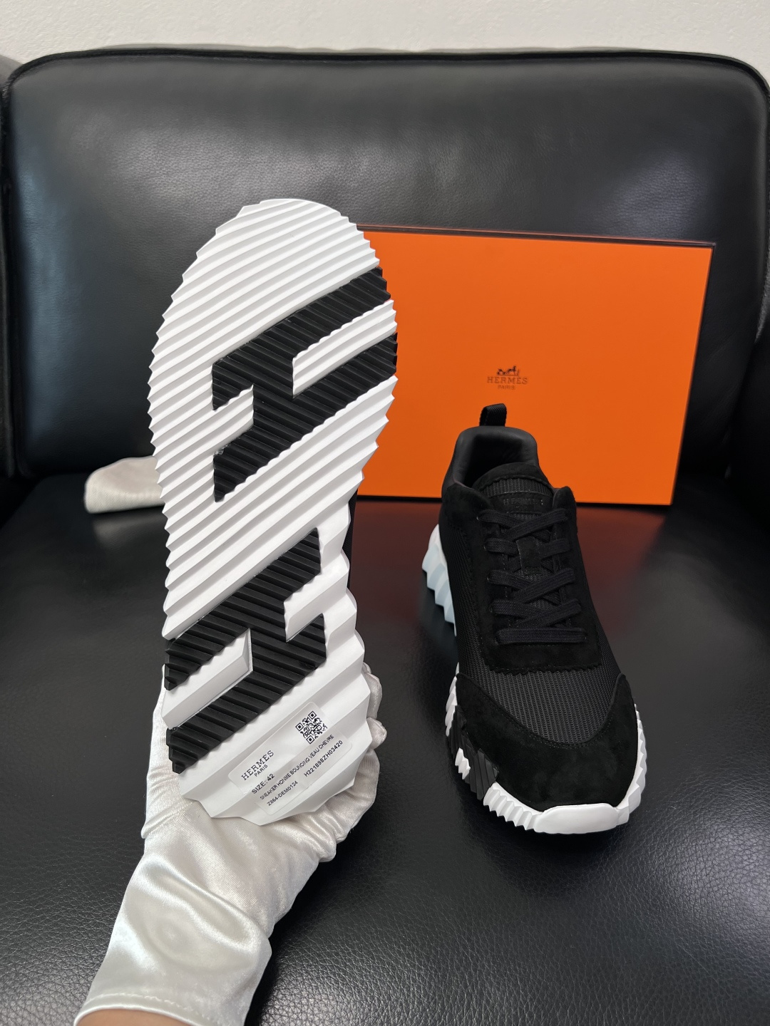 带飞机盒  Hermes  高品质  顶级工艺品  爱马仕 专柜同步发售原厂配置，意大利进口原版牛皮面料